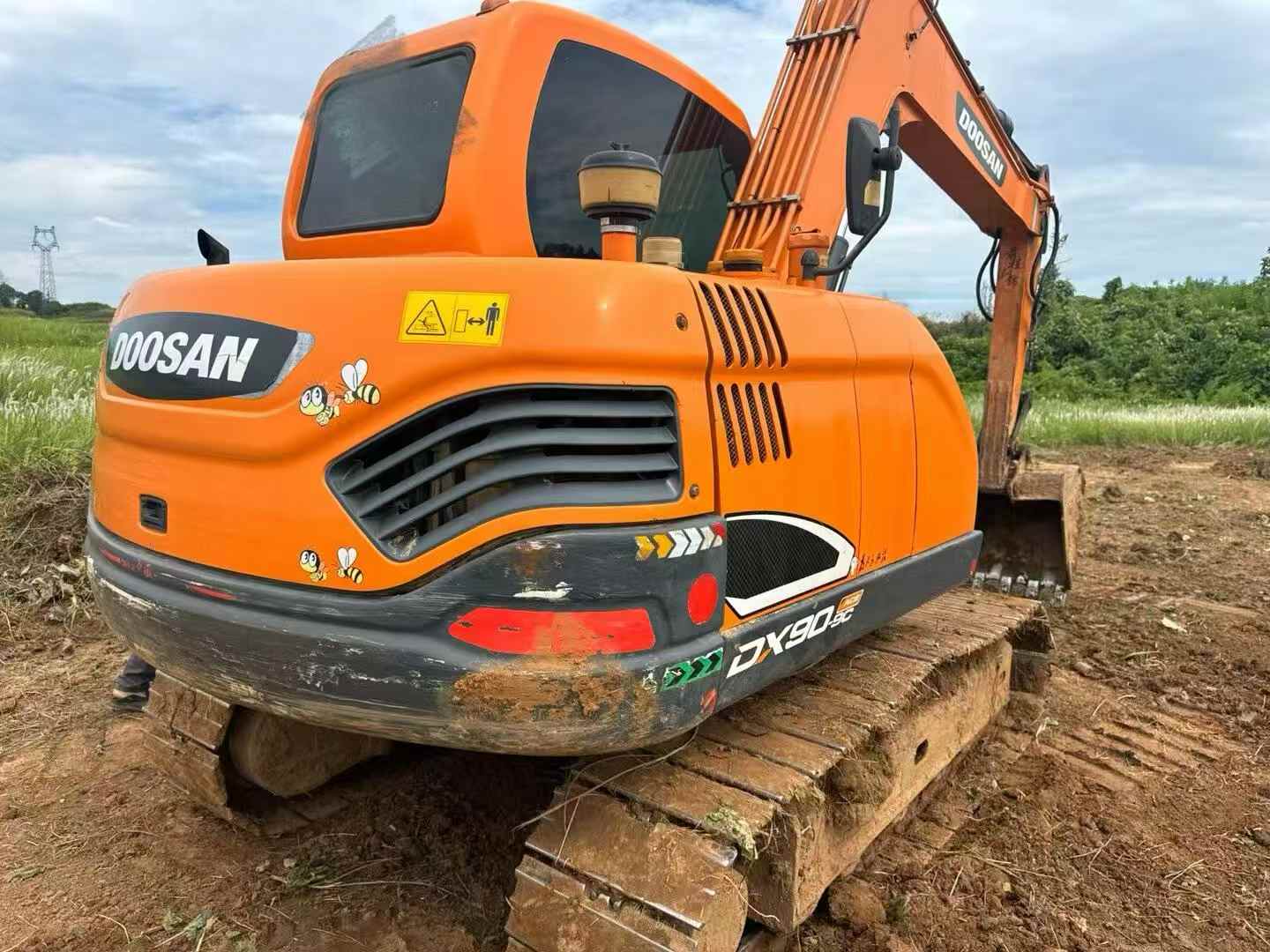 Buy Doosan DX75 Used Excavator / 3