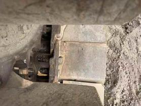 Buy Hyundai R215-7 Used Excavator / 8 Buy Hyundai R215-7 Used Excavator / 8