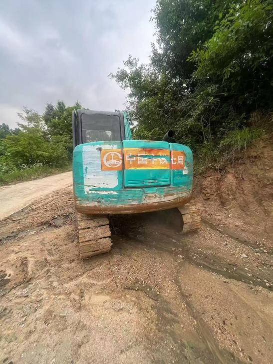 Buy Kobelco SK75 Used Excavator / 1