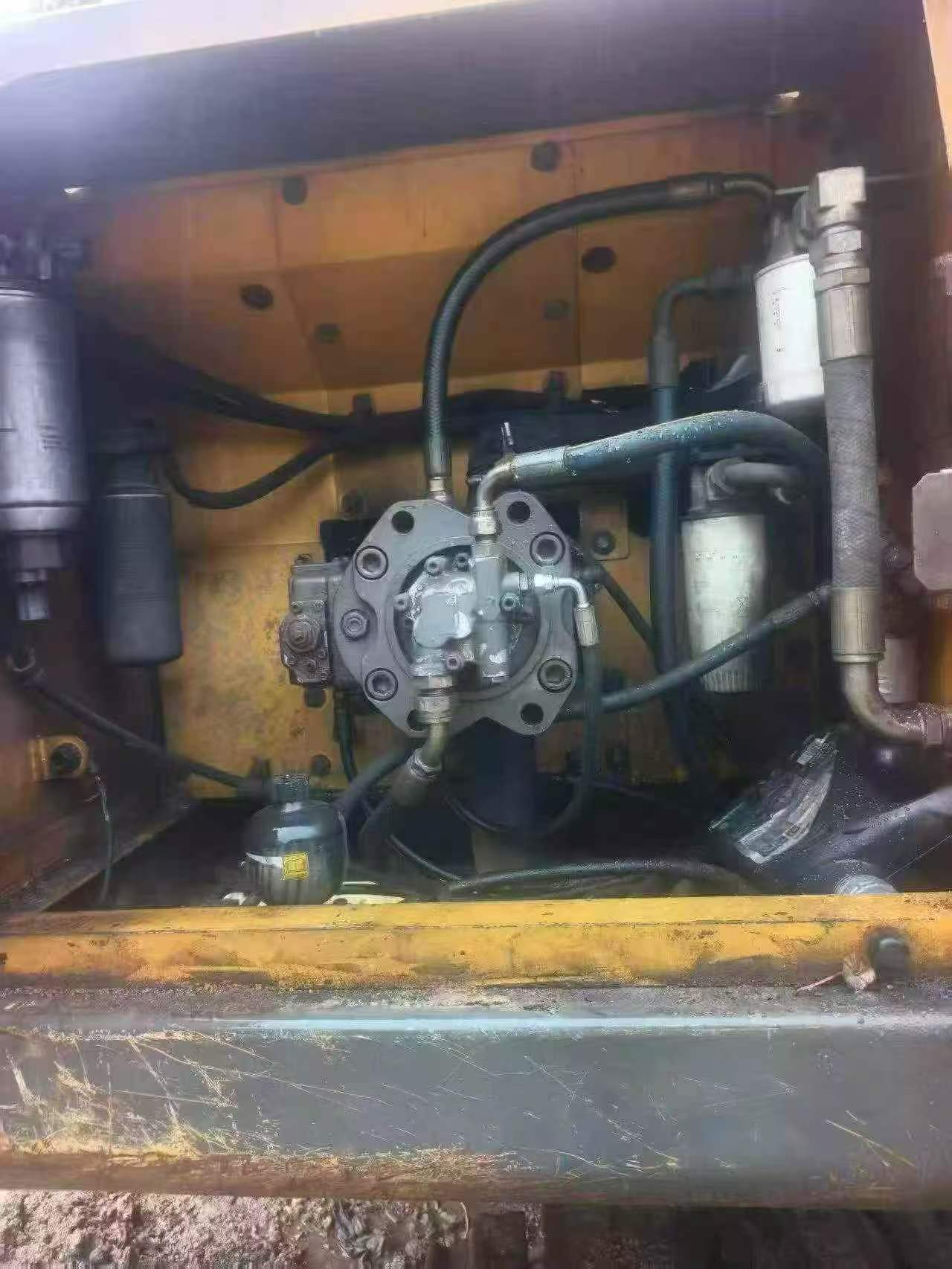 Buy Volvo EC210B Used Excavator / 4