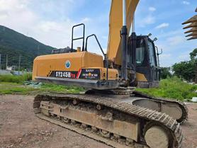 Buy Sany SY245H Used Excavator / 3 Buy Sany SY245H Used Excavator / 3