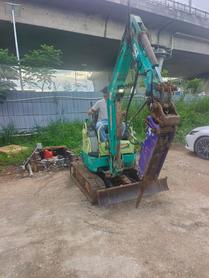 Buy Yanmar Vio17 Used Excavator / 3 Buy Yanmar Vio17 Used Excavator / 3