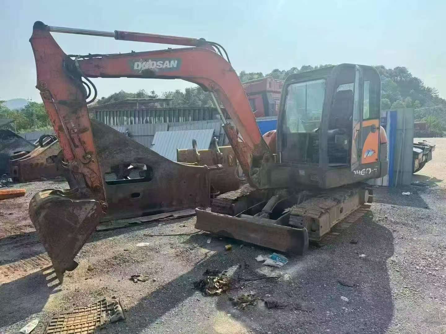 Buy Doosan DH60-7 Used Excavator / 1