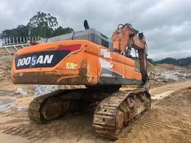 Buy Doosan DX520LC Used Excavator / 2 Buy Doosan DX520LC Used Excavator / 2