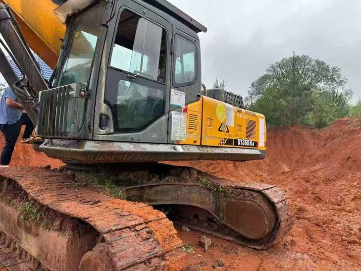 Buy Sany SY365C Used Excavator / 1