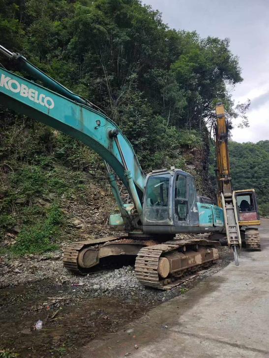 Buy Kobelco SK350-8 Used Excavator / 1