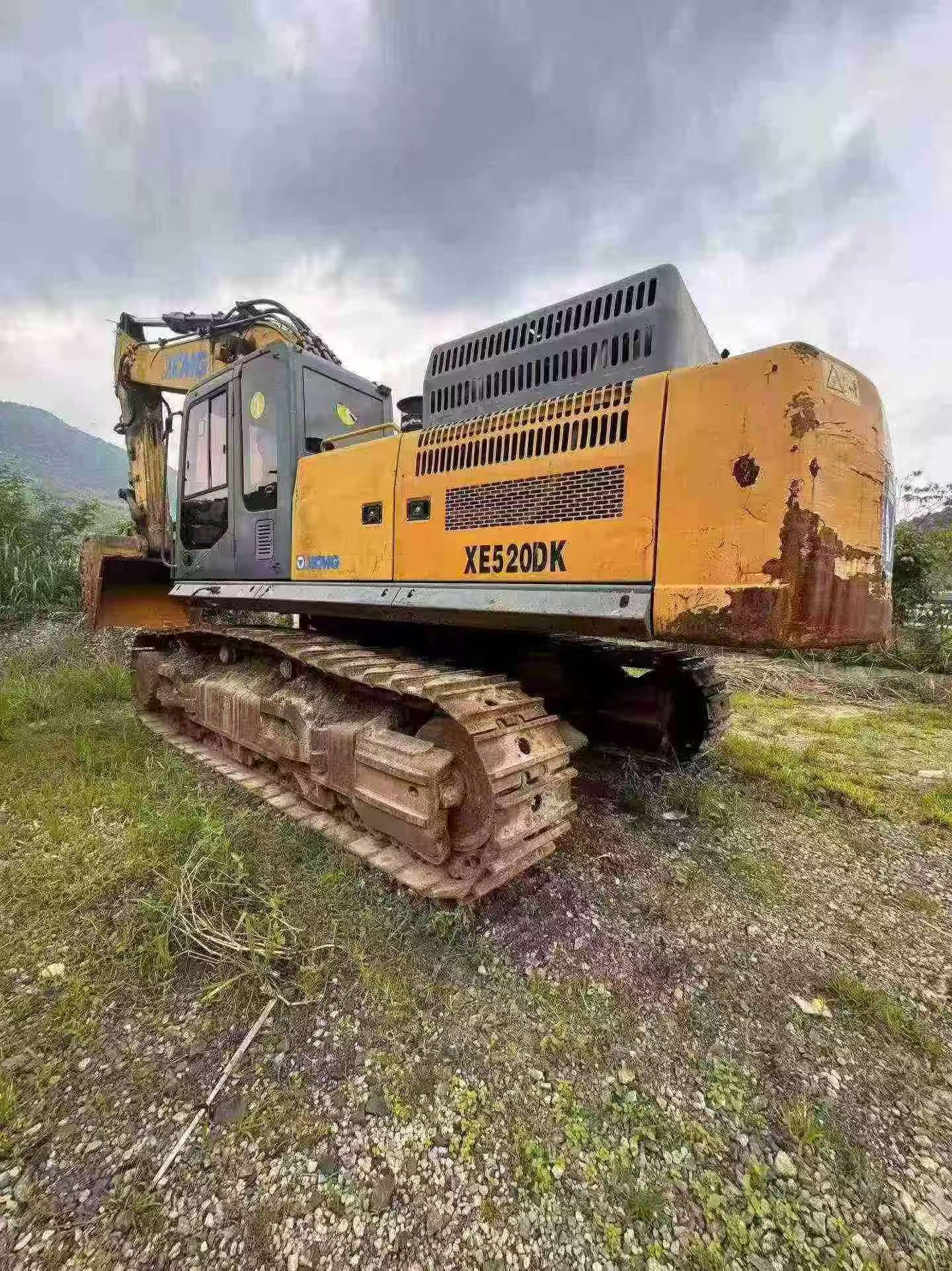 Buy XCMG XE490D Used Excavator / 3