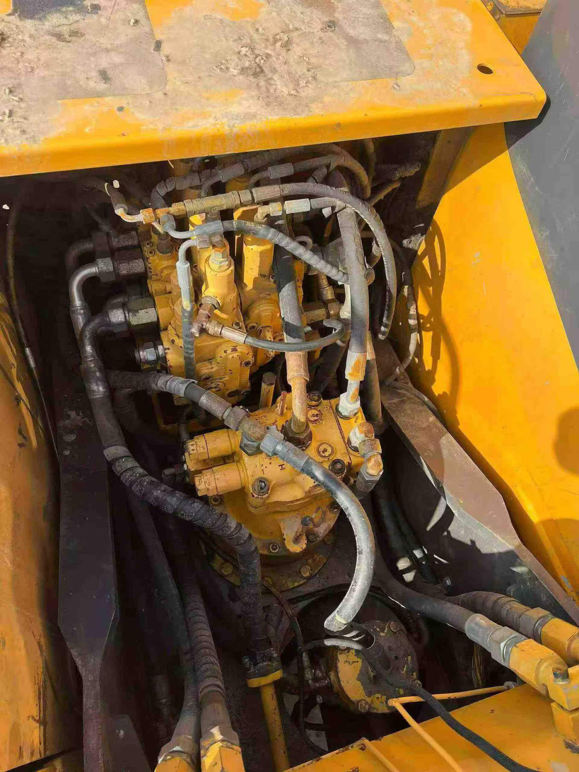 Buy Sany SY135 Used Excavator / 6