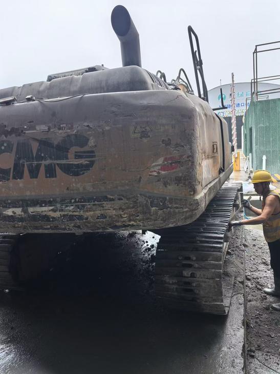 Buy XCMG XE200 Used Excavator / 1