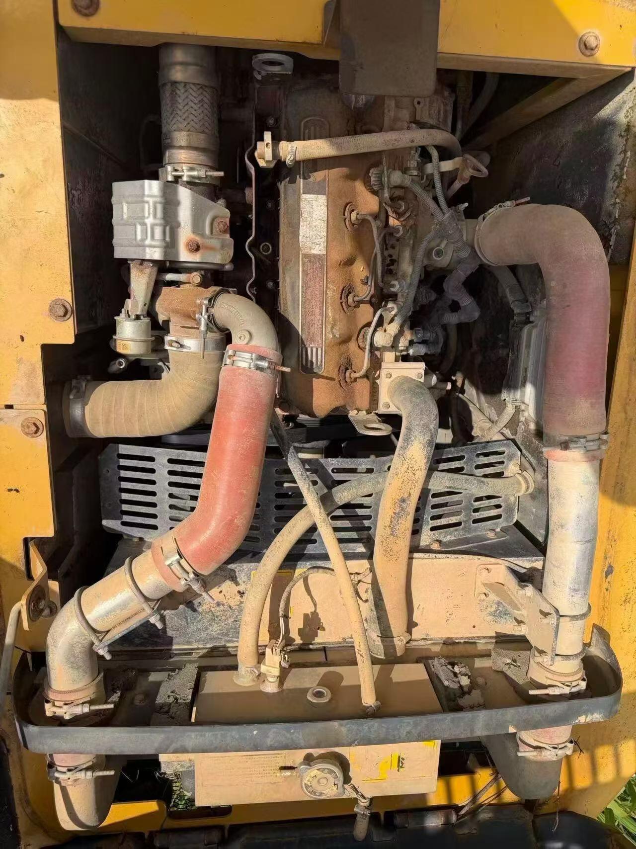 Buy XCMG XE135B Used Excavator / 5
