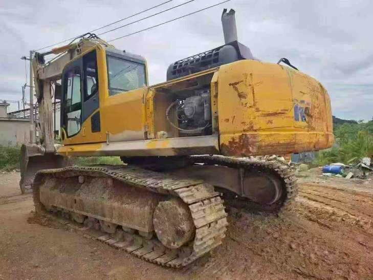 Buy Komatsu PC390LC-8M0 Used Excavator / 1