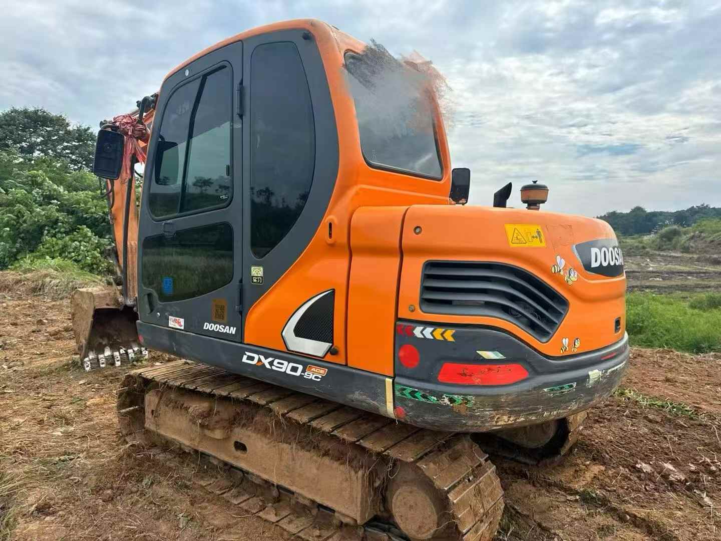 Buy Doosan DX75 Used Excavator / 2
