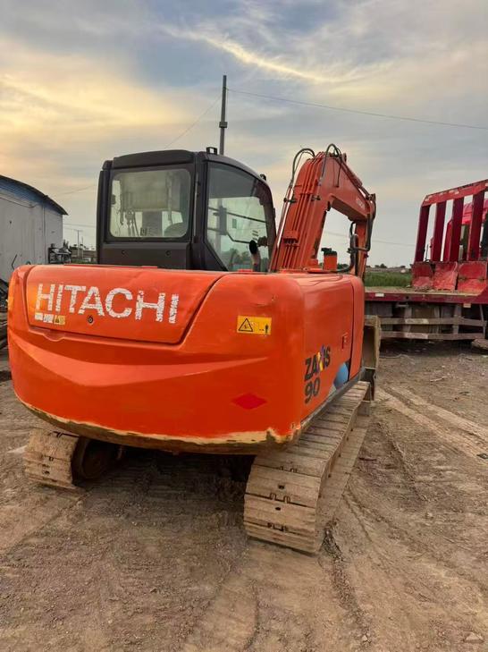 Buy Hitachi ZX60 Used Excavator / 1