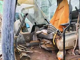 Buy Caterpillar 320D Used Excavator / 2 Buy Caterpillar 320D Used Excavator / 2