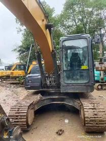 Buy XCMG XE135D Used Excavator / 4 Buy XCMG XE135D Used Excavator / 4