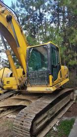 Buy Komatsu PC220-8 Used Excavator / 4 Buy Komatsu PC220-8 Used Excavator / 4