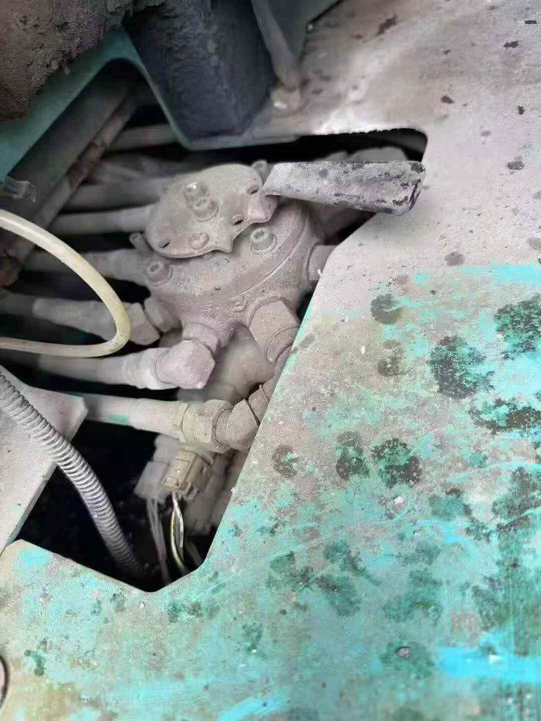 Buy Kobelco SK200-11 Used Excavator / 4