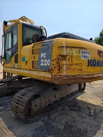 Buy Komatsu PC200-8 Used Excavator / 5 Buy Komatsu PC200-8 Used Excavator / 5