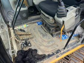 Buy Caterpillar 323 Used Excavator / 4 Buy Caterpillar 323 Used Excavator / 4