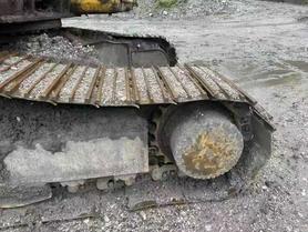 Buy Komatsu PC220-7 Used Excavator / 4 Buy Komatsu PC220-7 Used Excavator / 4
