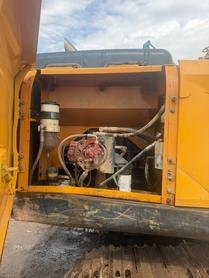 Buy Hyundai R205VS Used Excavator / 8 Buy Hyundai R205VS Used Excavator / 8