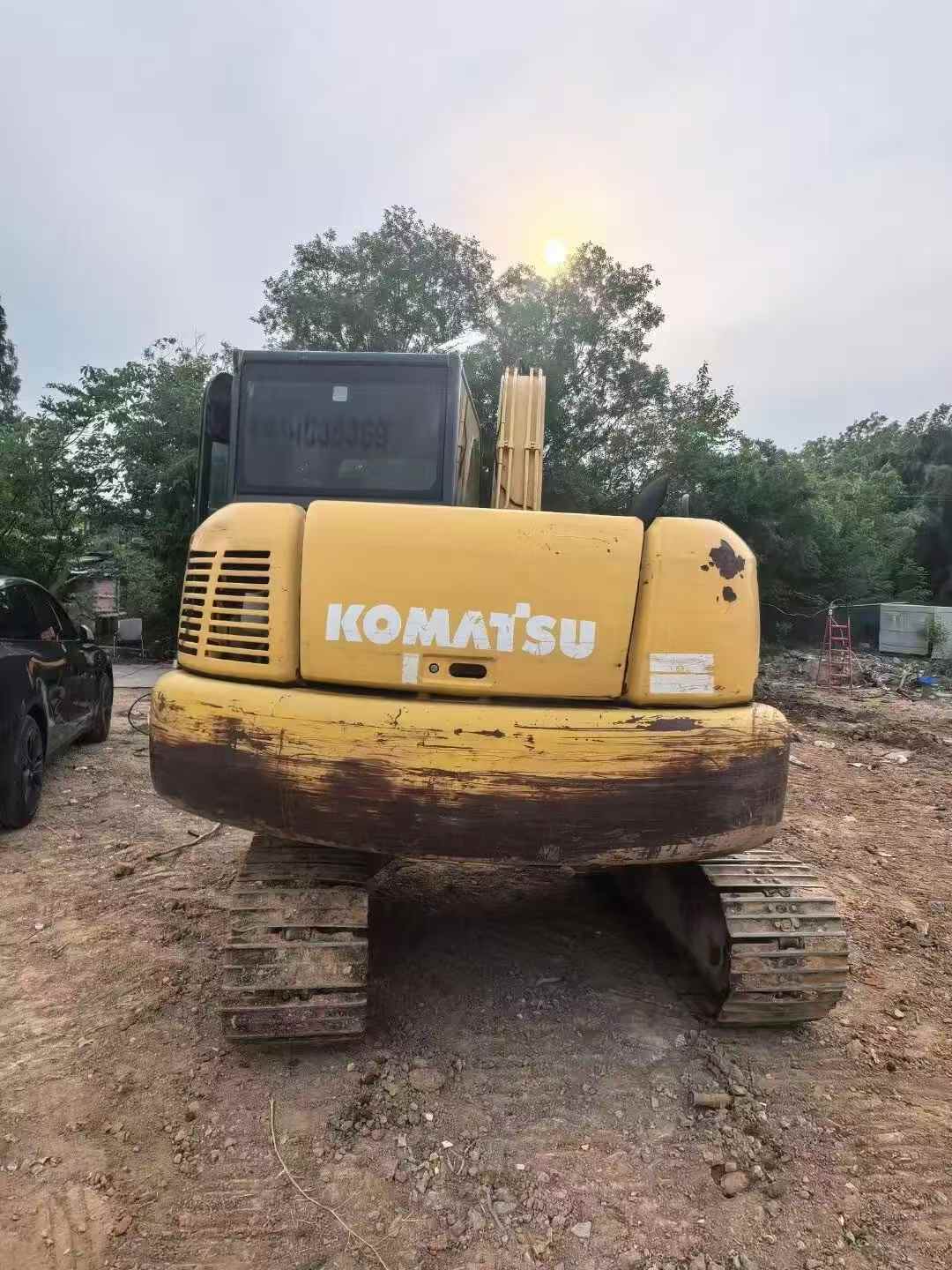 Buy Komatsu PC70 Used Excavator / 2