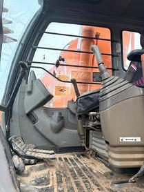 Buy Hitachi ZX200-6 Used Excavator / 5 Buy Hitachi ZX200-6 Used Excavator / 5