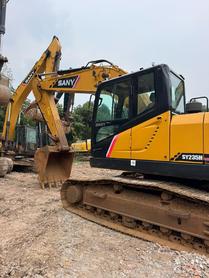 Buy Sany SY235C Used Excavator / 5 Buy Sany SY235C Used Excavator / 5