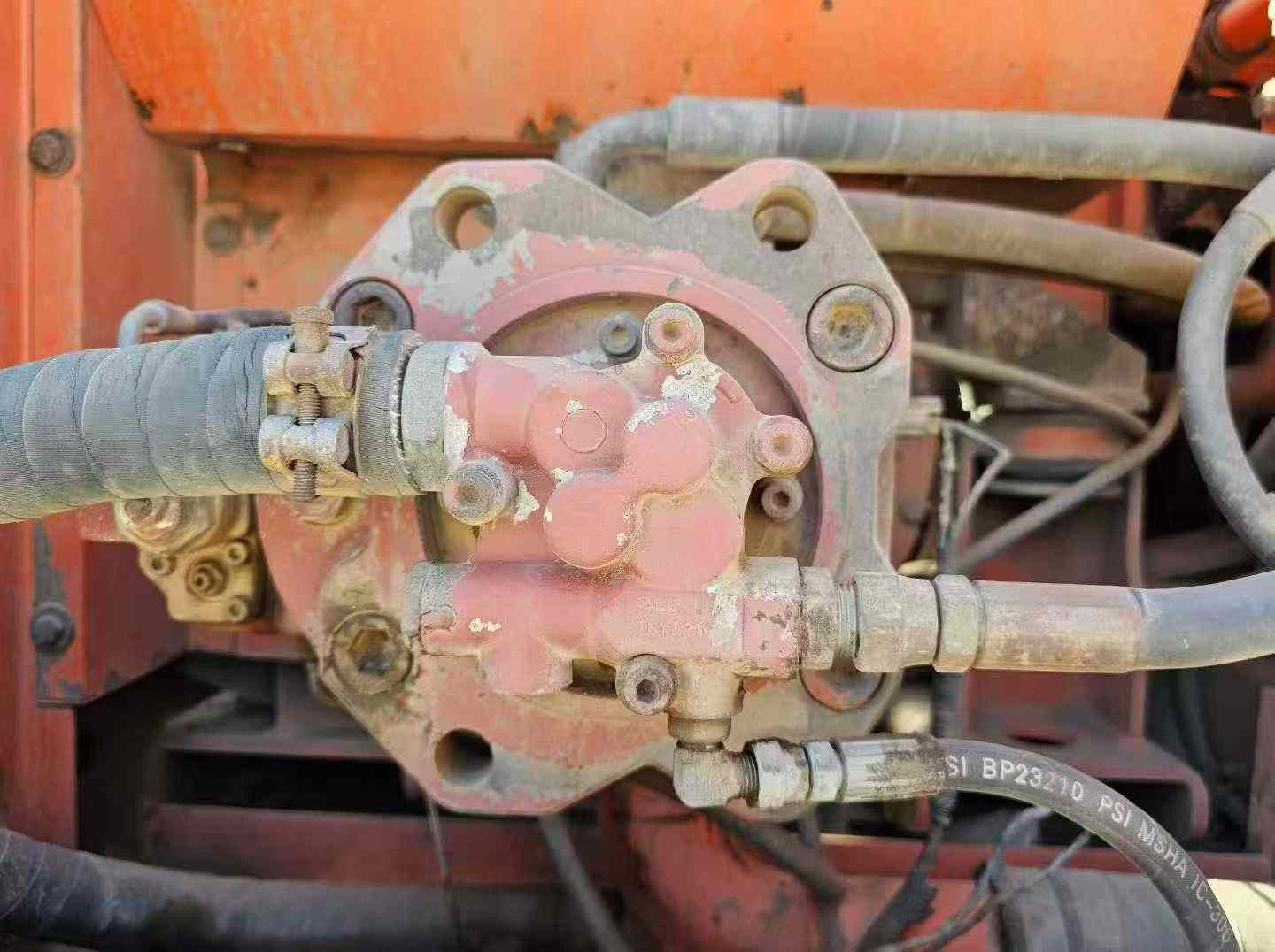 Buy Doosan DH215-7 Used Excavator / 8