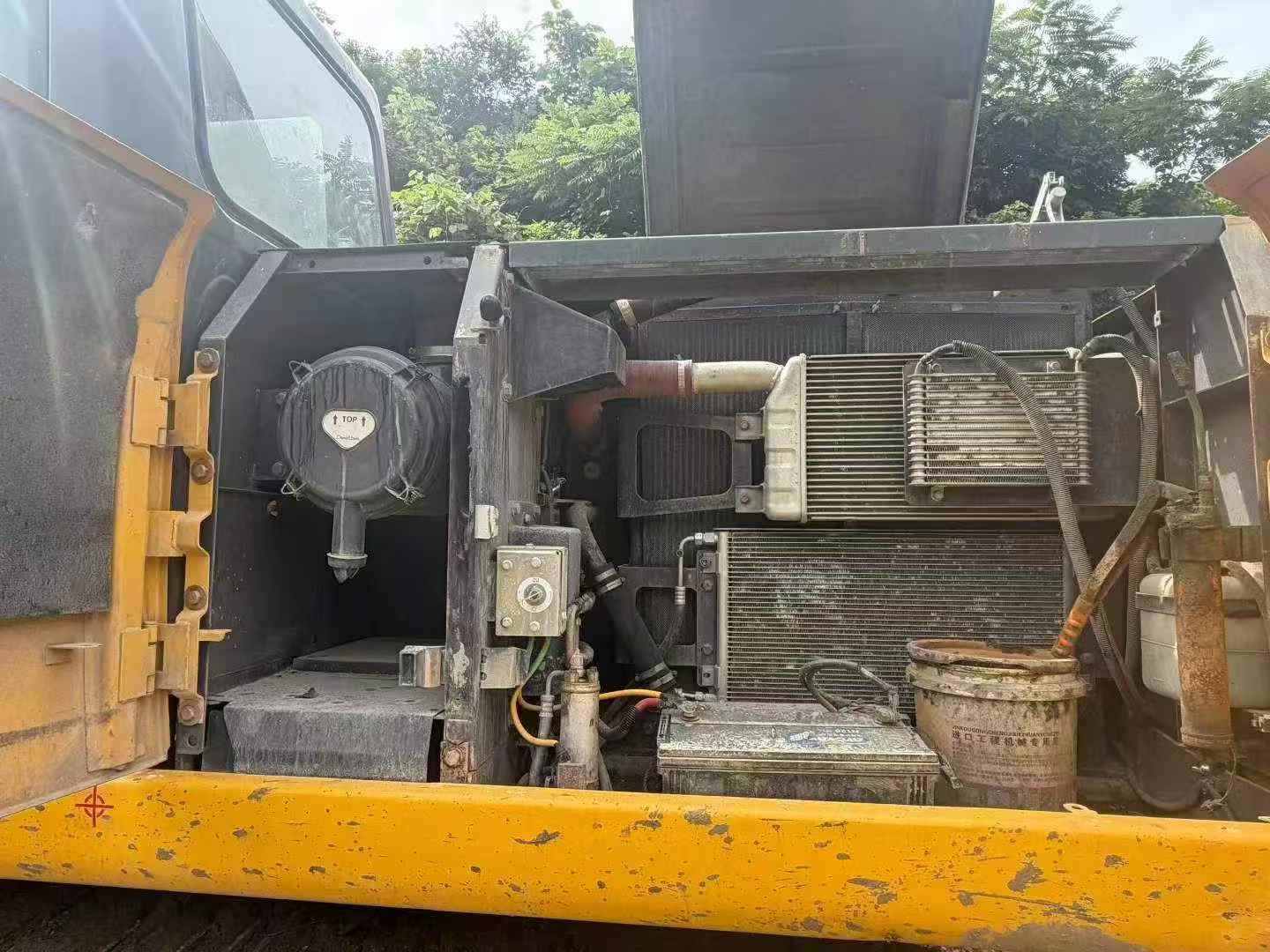 Buy Sumitomo SH200A5 Used Excavator / 8