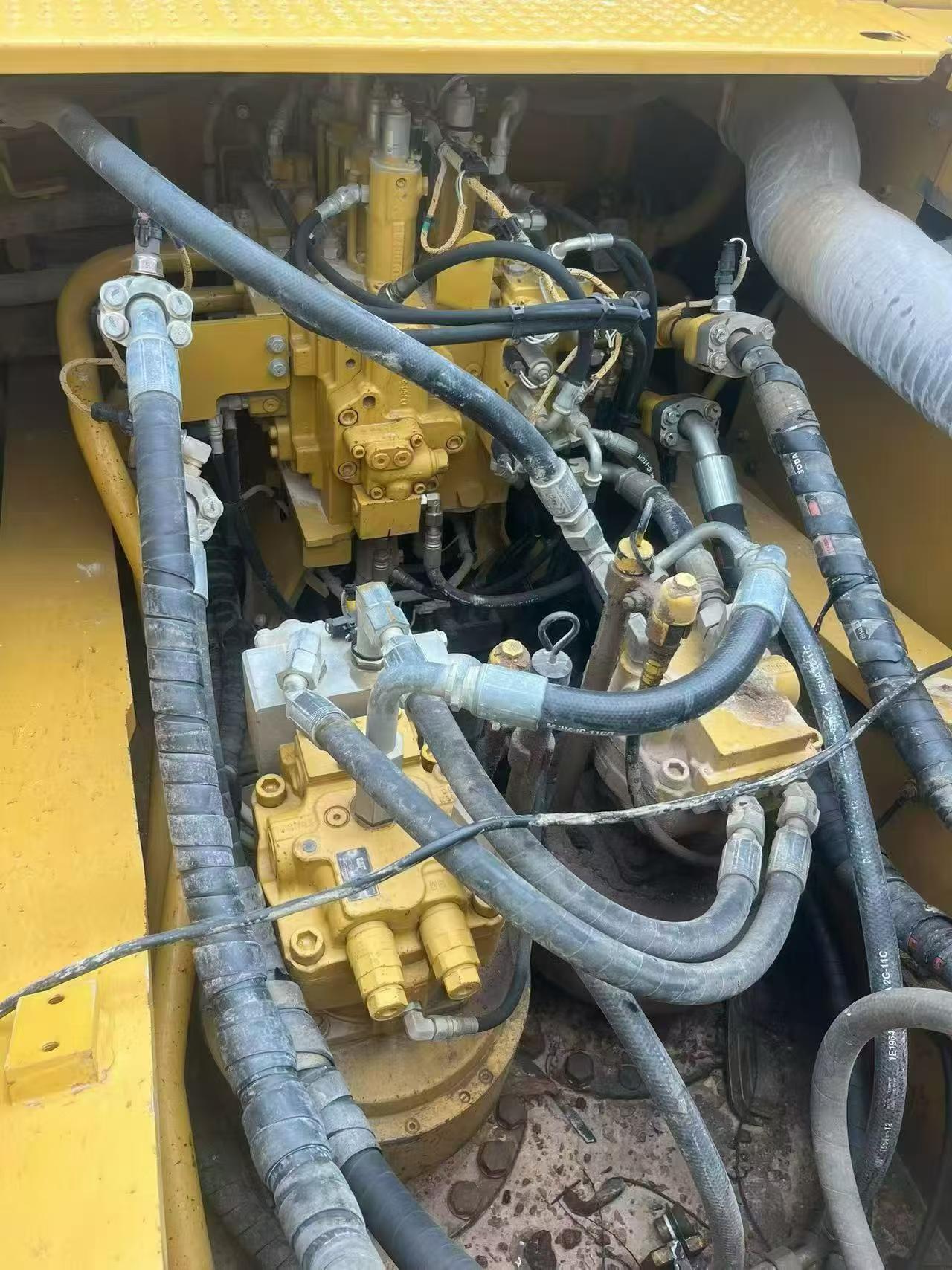 Buy Caterpillar 349E Used Excavator / 2