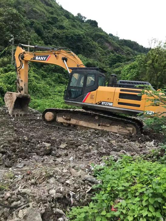 Buy Sany SY375H Used Excavator / 1