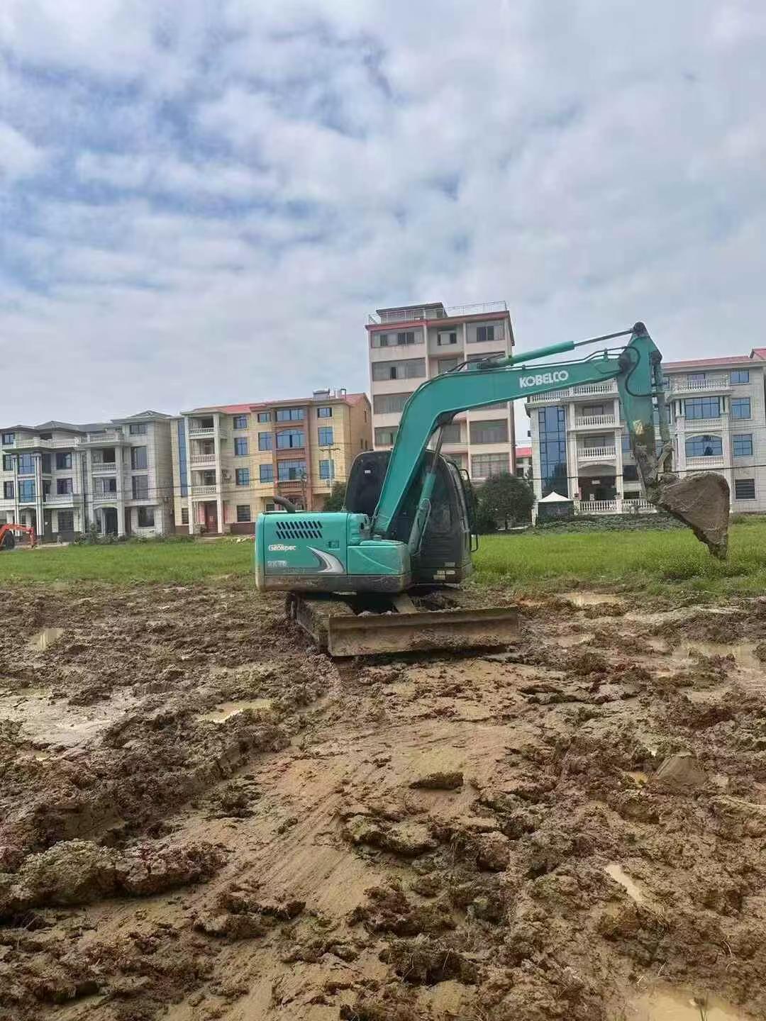 Buy Kobelco SK75-8 Used Excavator / 2