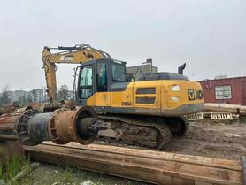 Buy XCMG XE200 Used Excavator / 2 Buy XCMG XE200 Used Excavator / 2