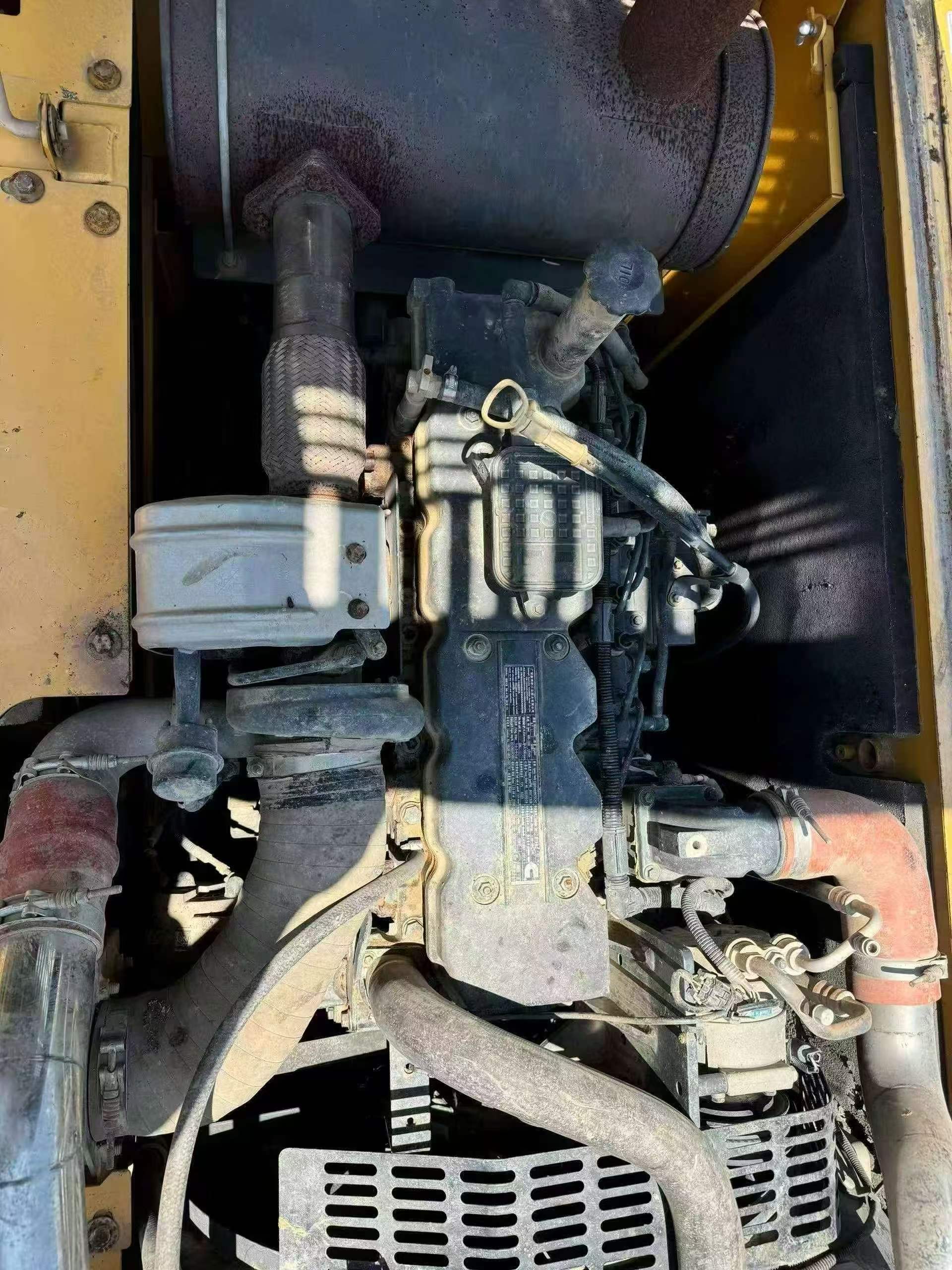 Buy XCMG XE215 Used Excavator / 4
