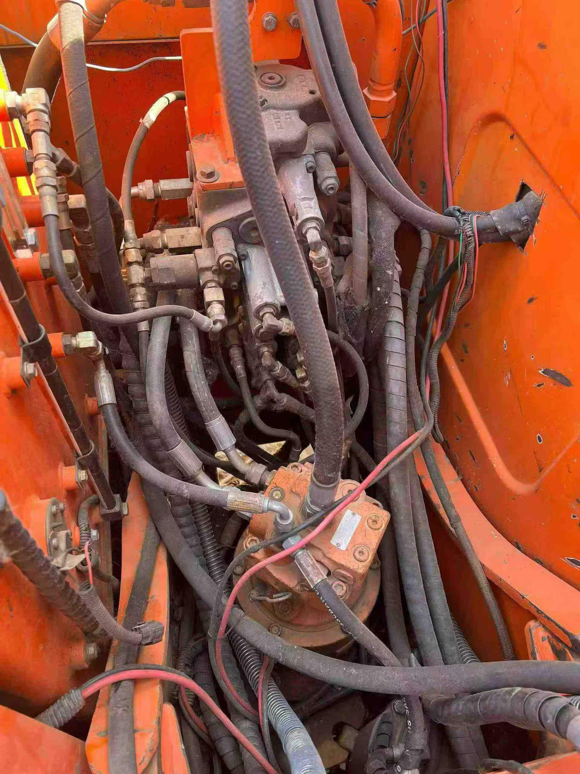Buy Doosan DH80 Used Excavator / 9