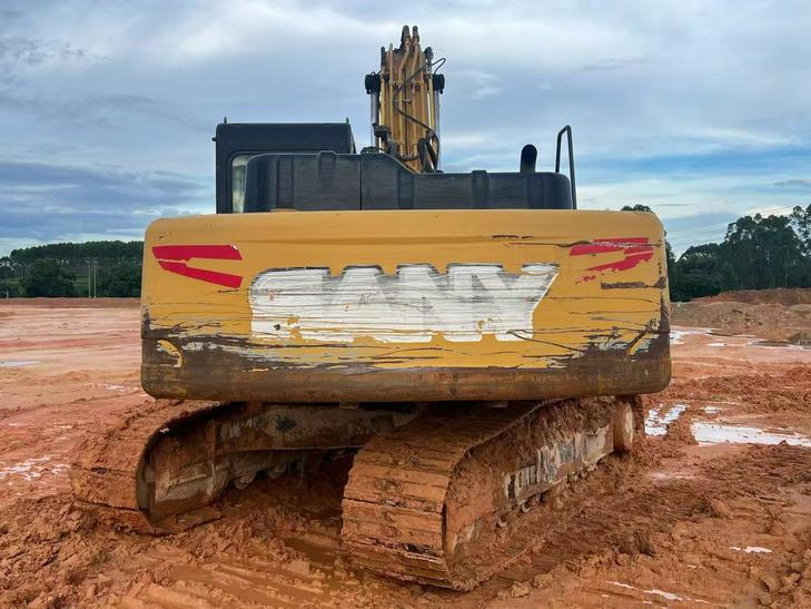 Buy Sany SY205C Used Excavator / 1