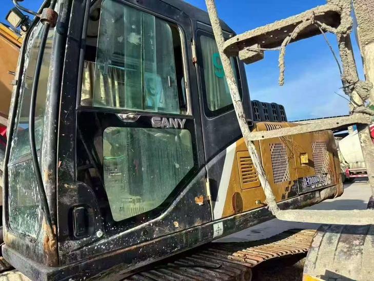 Buy Sany SY215C Used Excavator / 1
