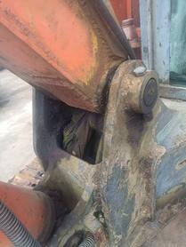 Buy Doosan DH60-7 Used Excavator / 2 Buy Doosan DH60-7 Used Excavator / 2