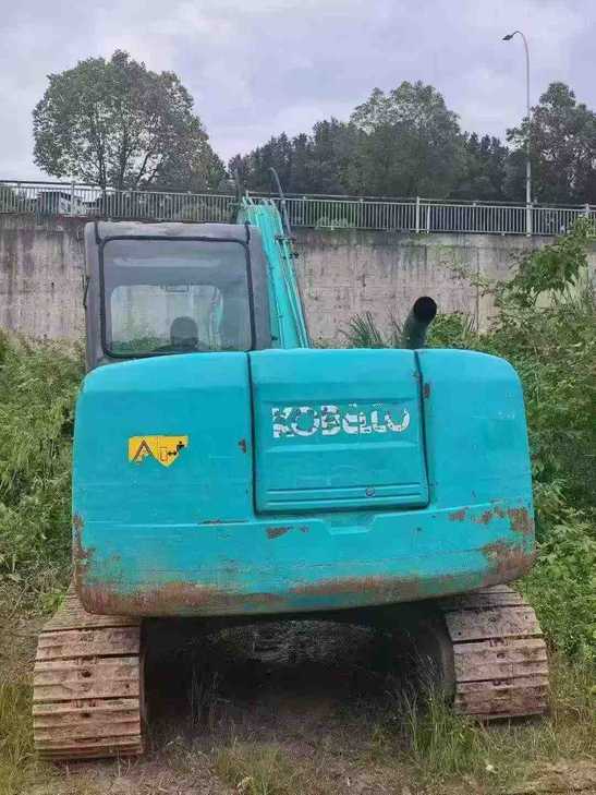 Buy Kobelco SK75 Used Excavator / 1