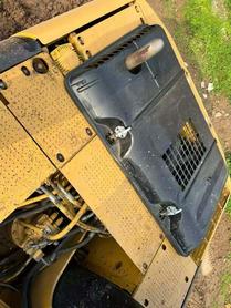 Buy Caterpillar 320D Used Excavator / 6 Buy Caterpillar 320D Used Excavator / 6