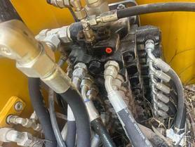 Buy XCMG XE75C Used Excavator / 4 Buy XCMG XE75C Used Excavator / 4