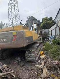 Buy Volvo EC300D Used Excavator / 2 Buy Volvo EC300D Used Excavator / 2