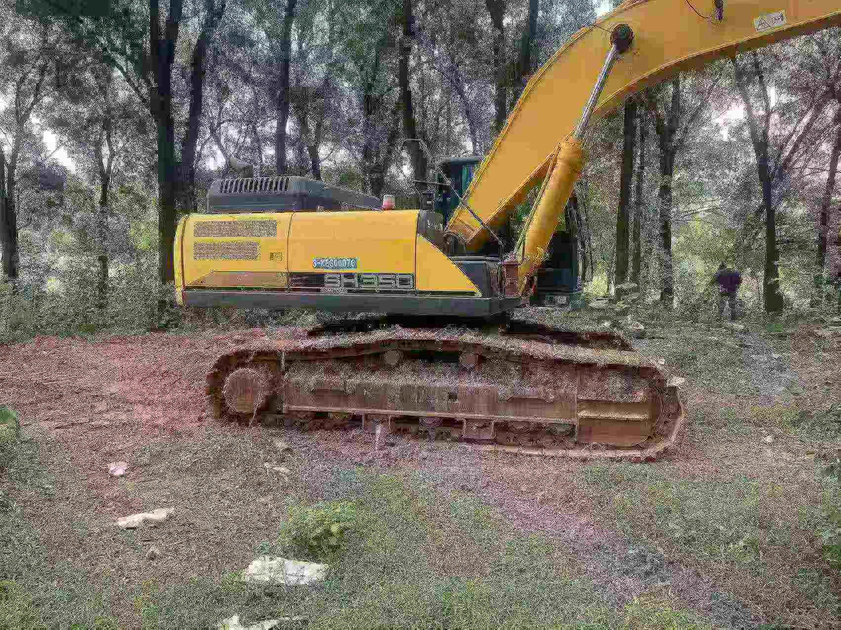 Buy Sumitomo SH300-6 Used Excavator / 2