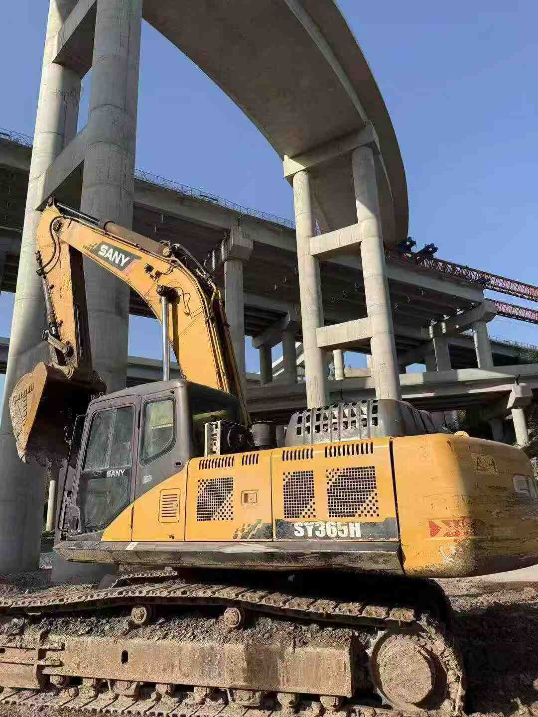 Buy Sany SY305C Used Excavator / 3