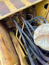 Buy Komatsu PC240-6 Used Excavator / 7 Buy Komatsu PC240-6 Used Excavator / 7
