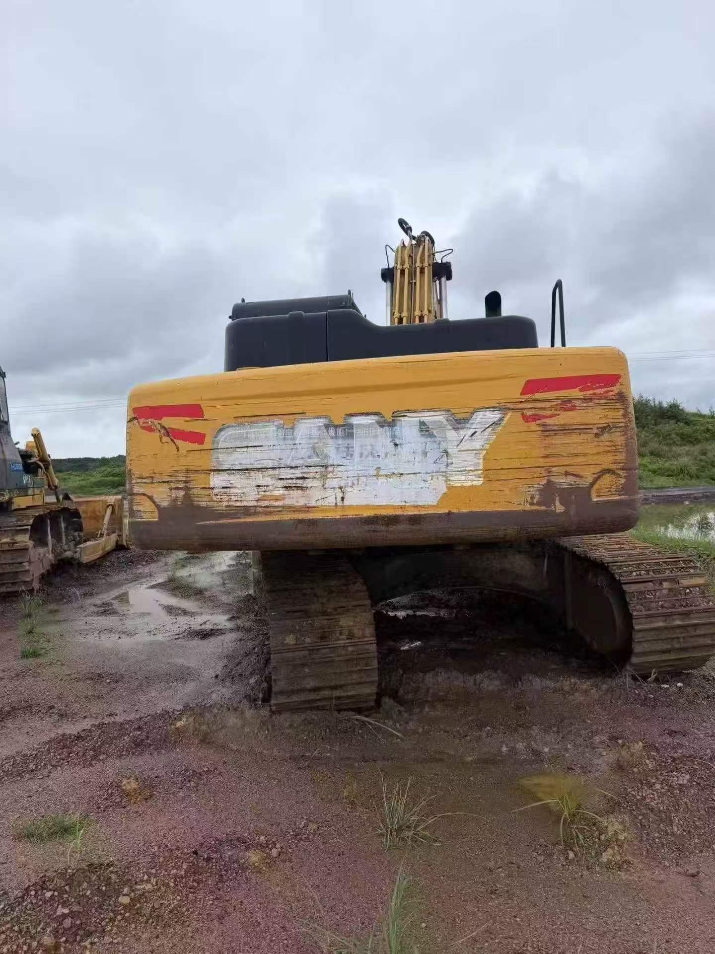 Buy Sany SY205C-8 Used Excavator / 3