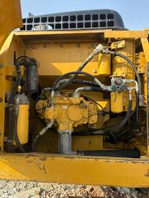 Buy Caterpillar 320D Used Excavator / 6 Buy Caterpillar 320D Used Excavator / 6