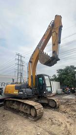 Buy XCMG XE205DA Used Excavator / 2 Buy XCMG XE205DA Used Excavator / 2