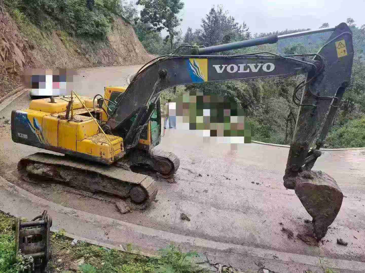 Buy Volvo EC210B Used Excavator / 2
